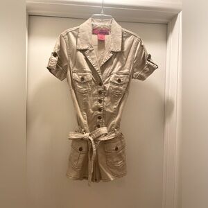 HOT KISS Short Jump Suits Size Small